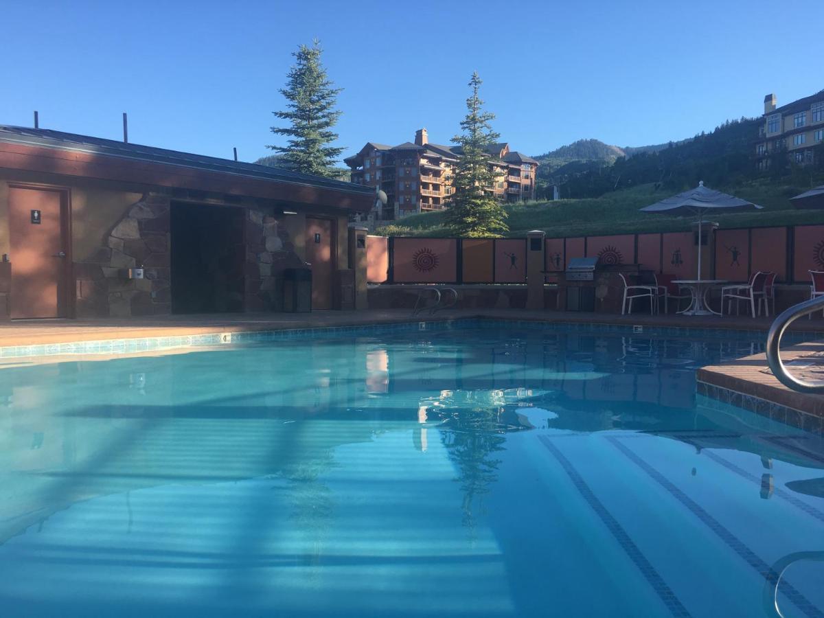 Sundial Condo In Canyons Village, Patio, Outdoor Pool & Hot Tubs, Walk To Hiking & Biking B508 パークシティ エクステリア 写真