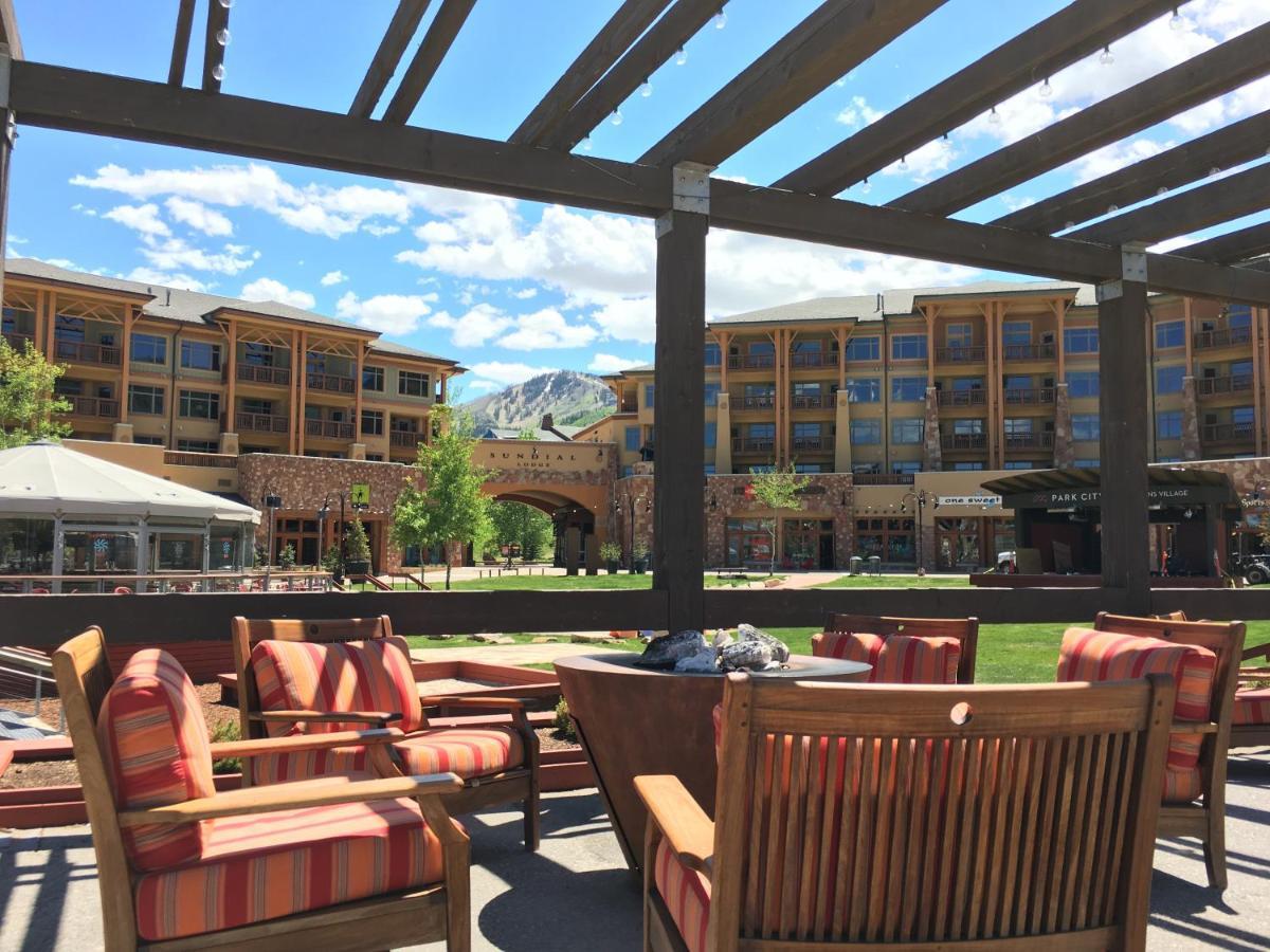 Sundial Condo In Canyons Village, Patio, Outdoor Pool & Hot Tubs, Walk To Hiking & Biking B508 パークシティ エクステリア 写真